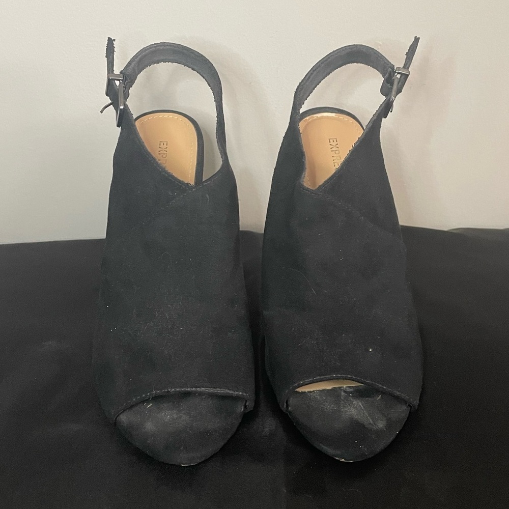 Express Peep-Toe Block Heels - Picture 2 of 9